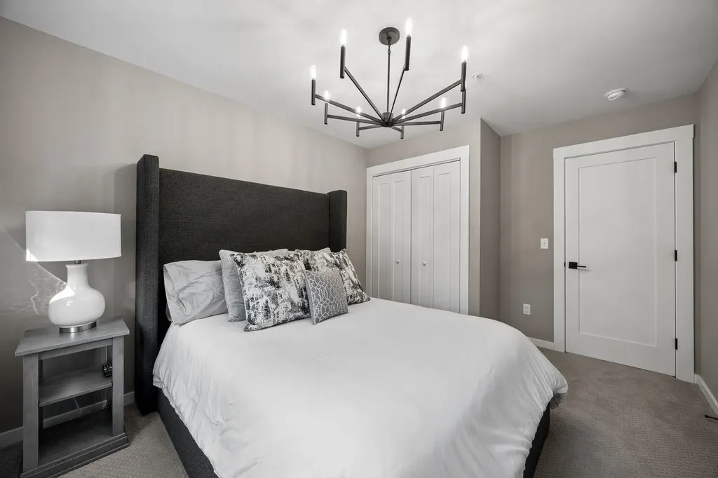 168 Old Bartlett Road Conway NH 03860