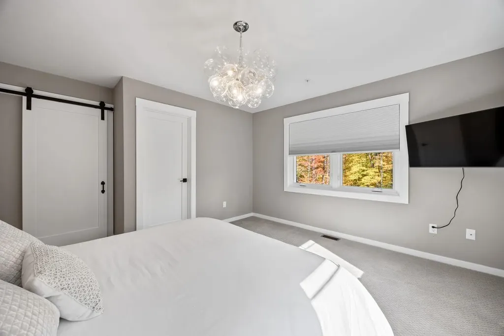 168 Old Bartlett Road Conway NH 03860