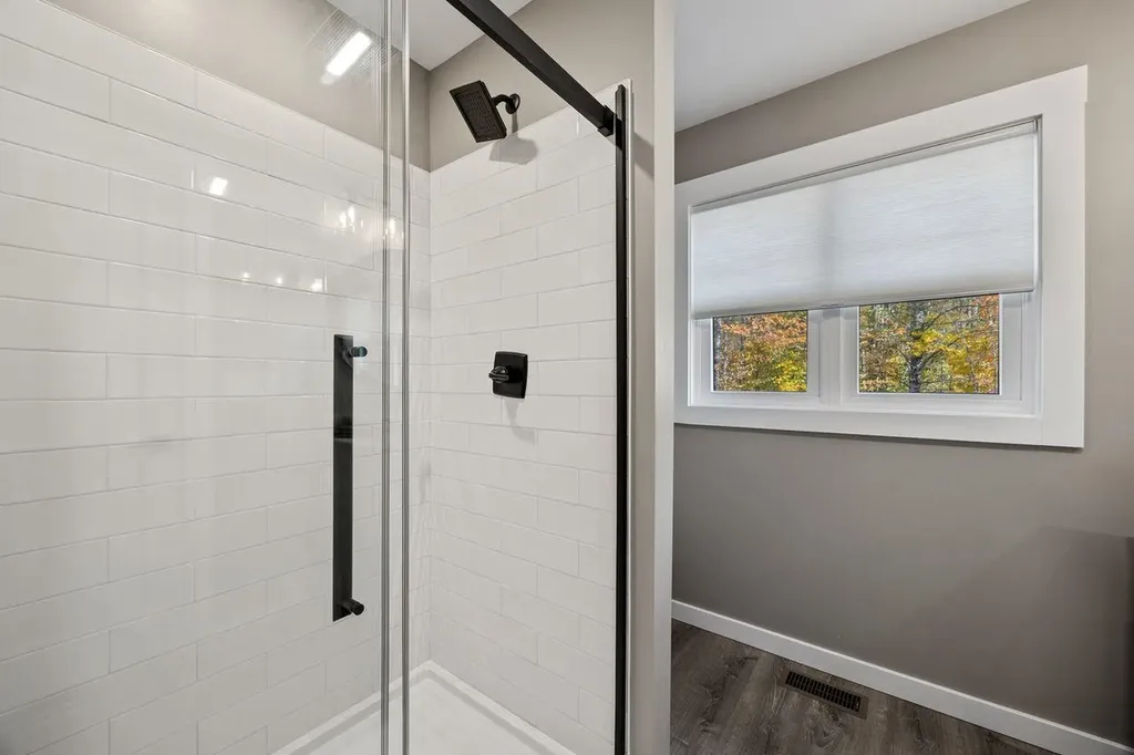 168 Old Bartlett Road Conway NH 03860