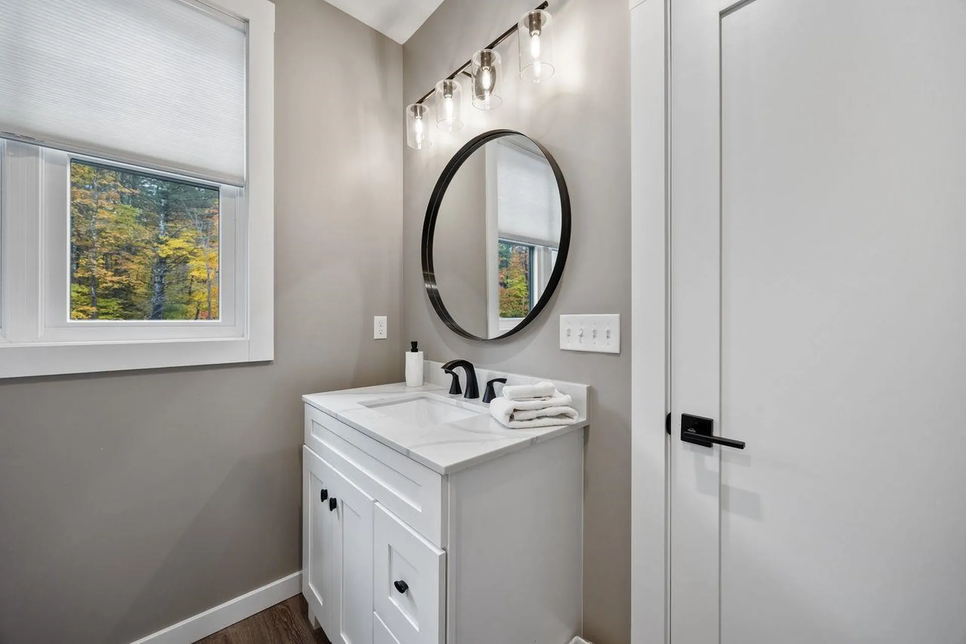 168 Old Bartlett Road Conway NH 03860