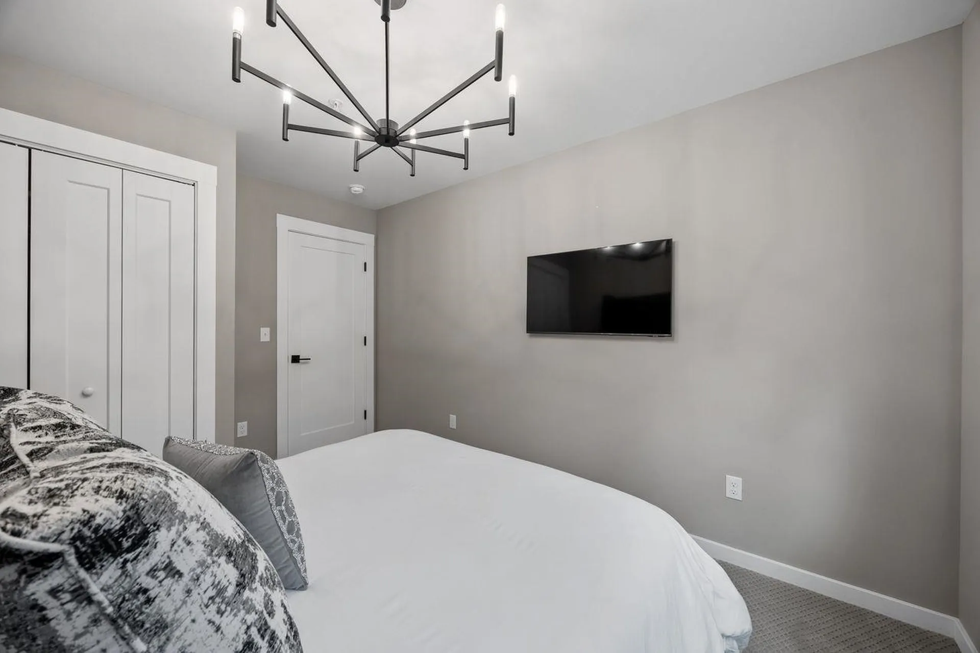 168 Old Bartlett Road Conway NH 03860