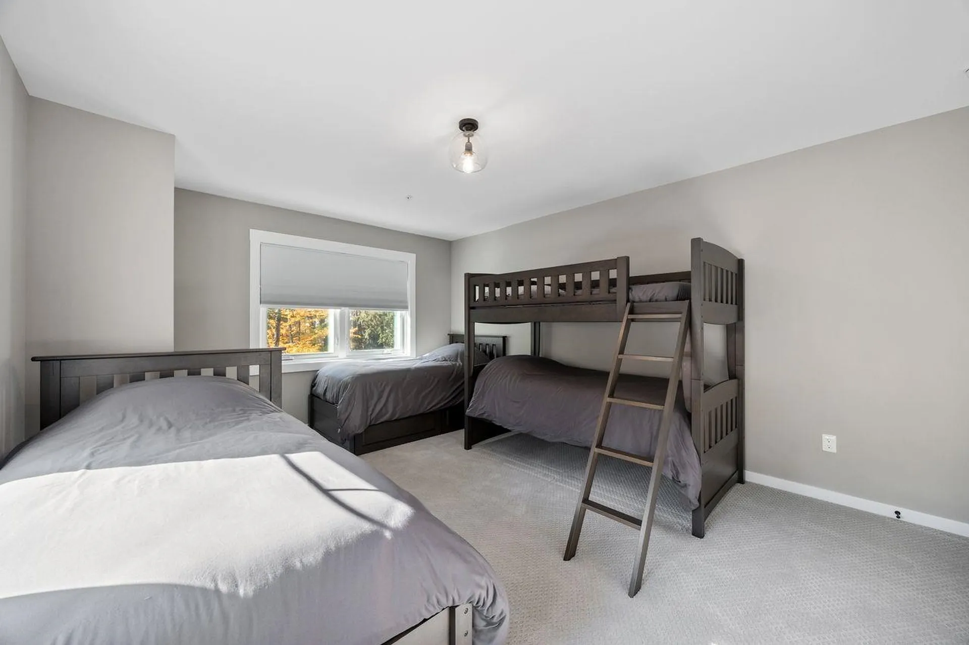 168 Old Bartlett Road Conway NH 03860