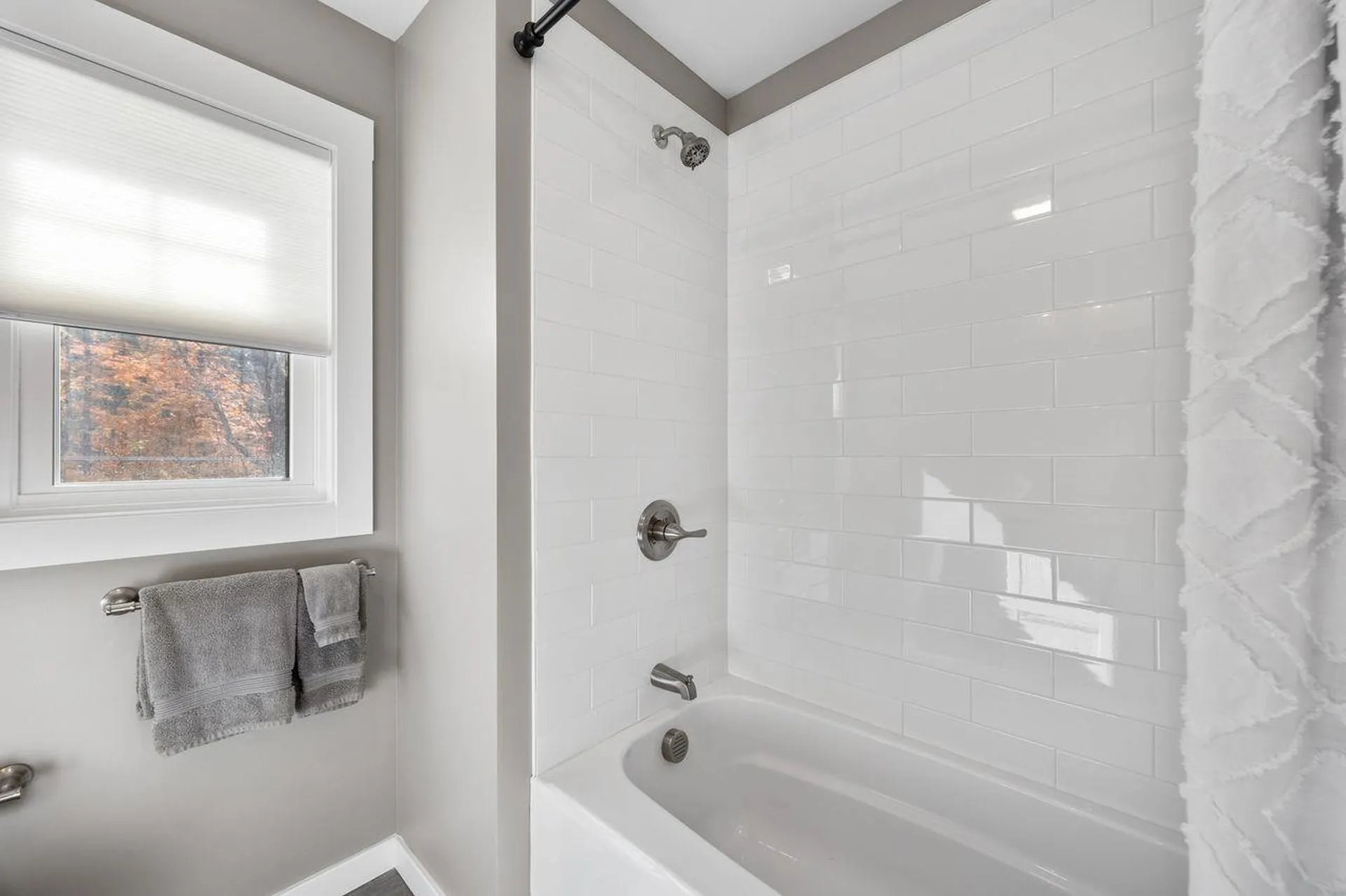 168 Old Bartlett Road Conway NH 03860