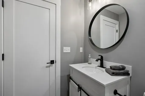 168 Old Bartlett Road Conway NH 03860