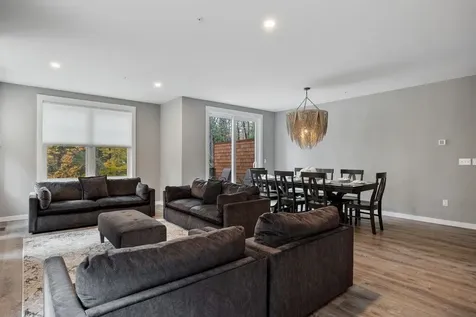 168 Old Bartlett Road Conway NH 03860