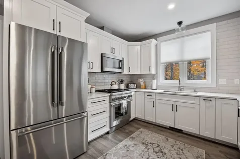 168 Old Bartlett Road Conway NH 03860