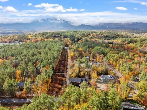 168 Old Bartlett Road Conway NH 03860