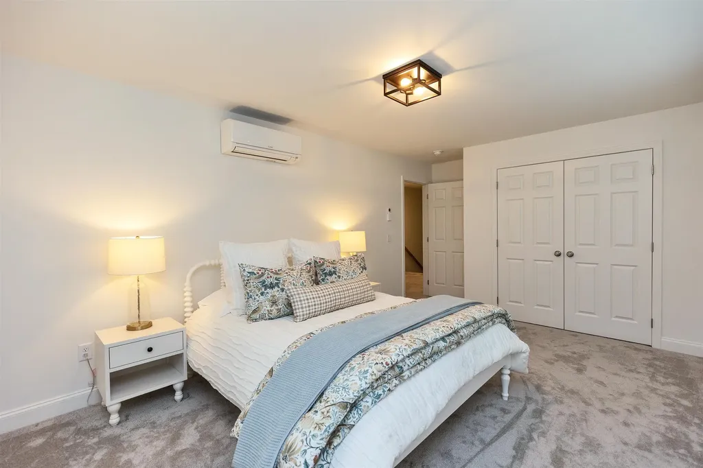 27 Trails Edge Common Peterborough NH 03458