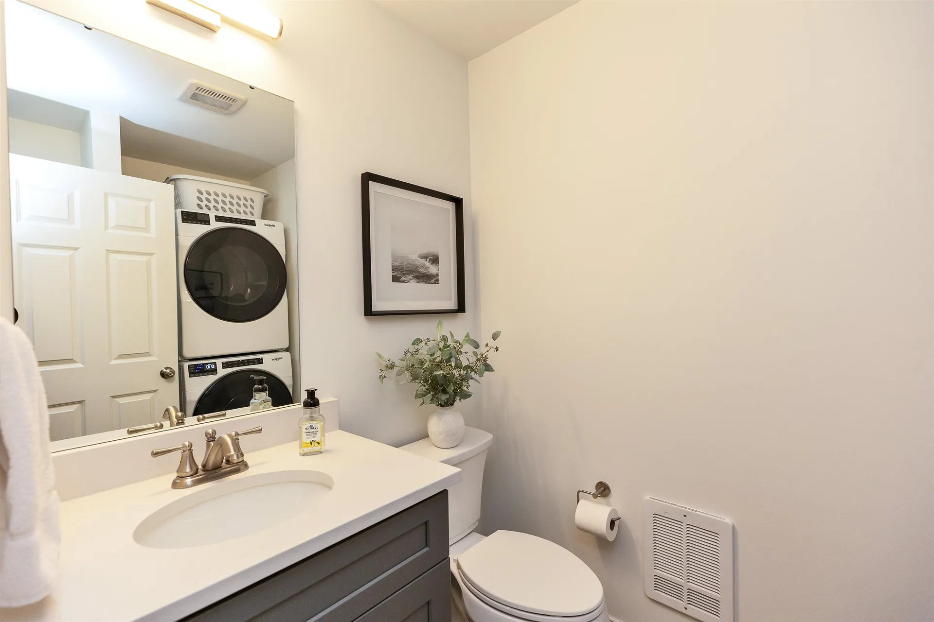 27 Trails Edge Common Peterborough NH 03458