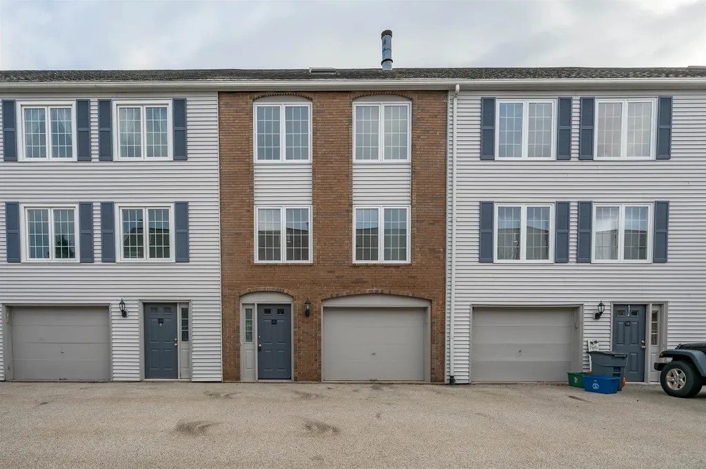 12 Perley Road Derry NH 03038