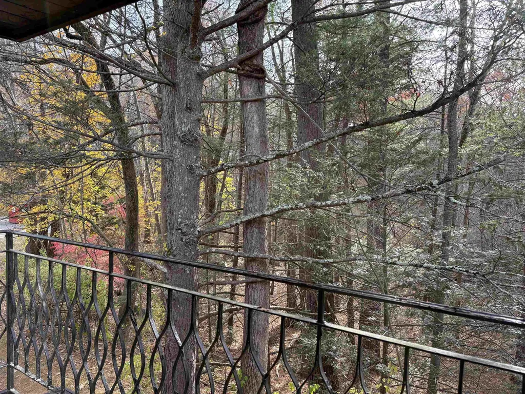 2 Strawberry Bank Road Nashua NH 03062