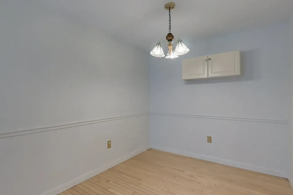 2 Strawberry Bank Road Nashua NH 03062