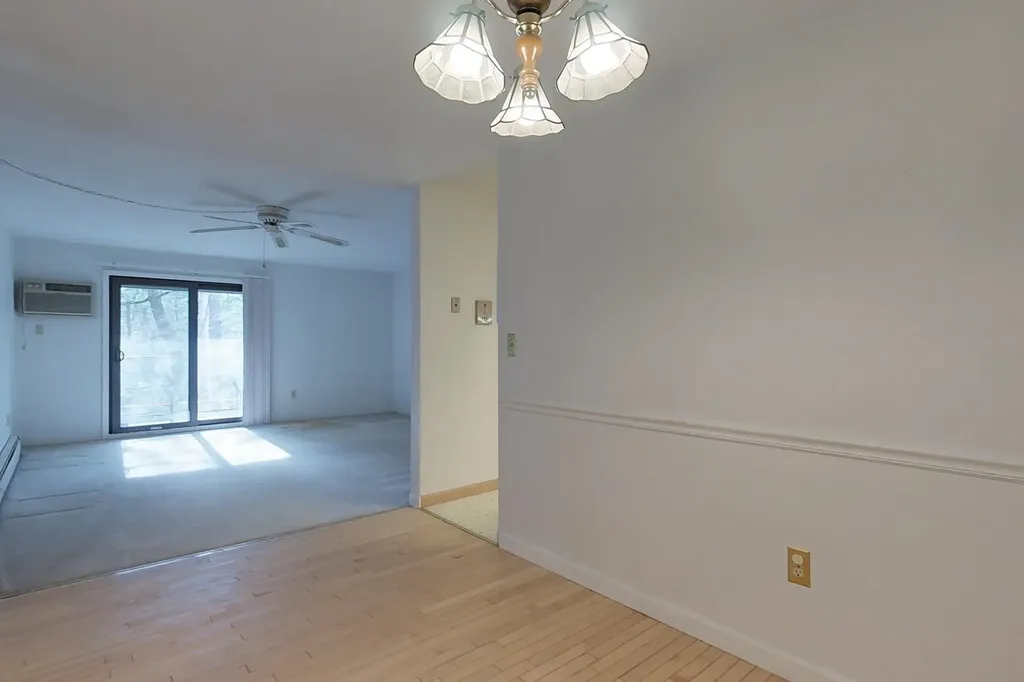 2 Strawberry Bank Road Nashua NH 03062