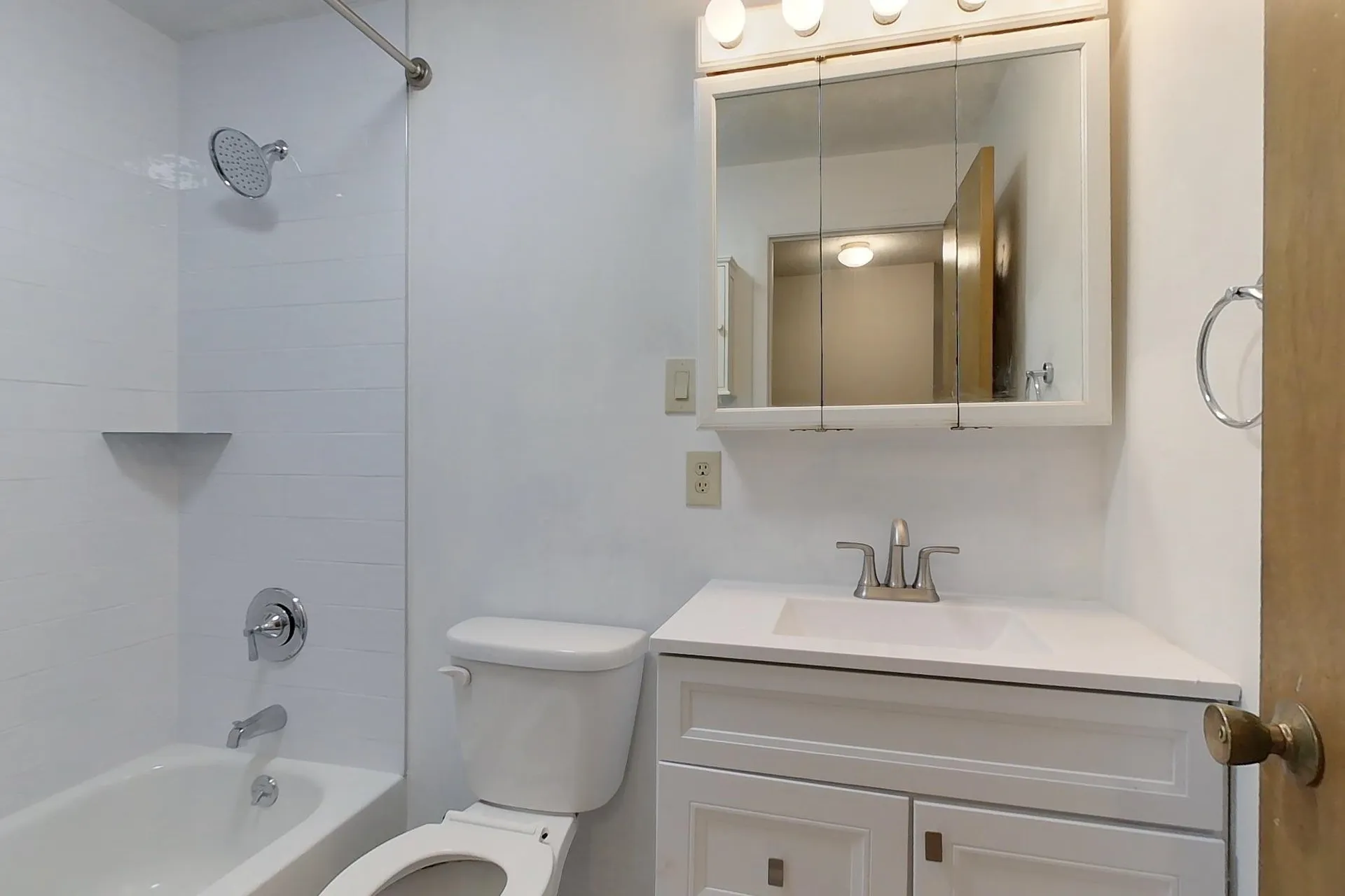 2 Strawberry Bank Road Nashua NH 03062