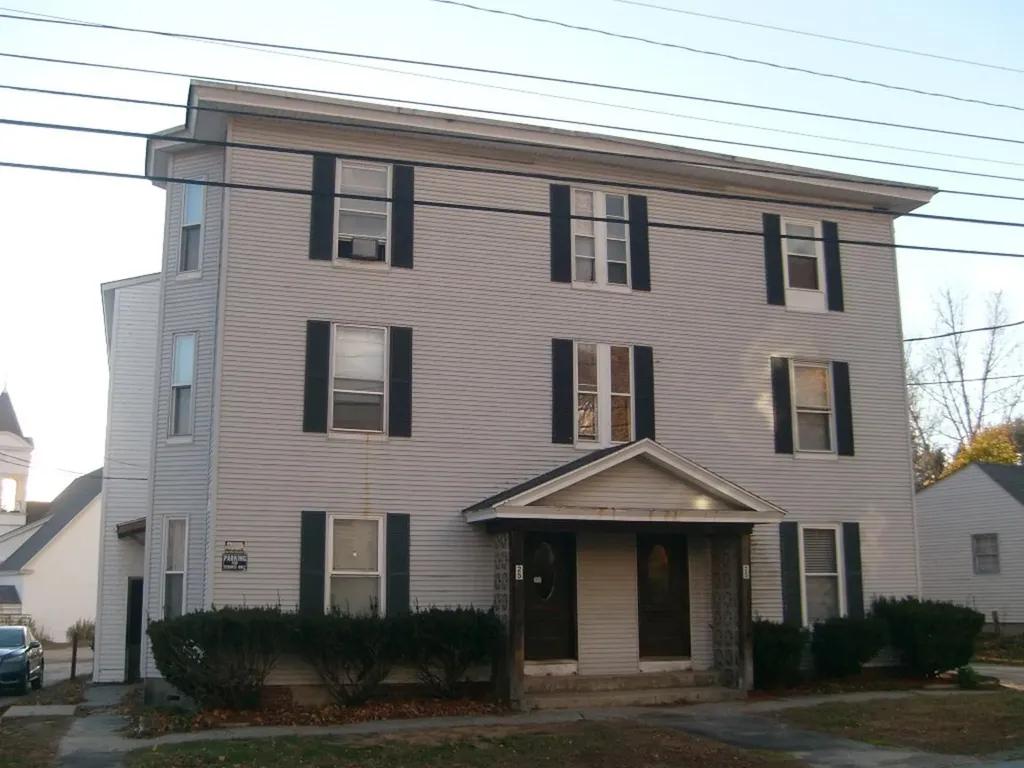 25 School Street Bristol NH 03222