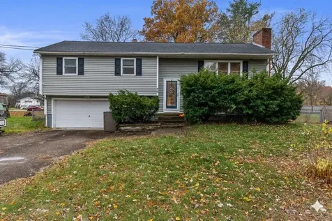 90 Belwood Avenue Colchester VT 05446