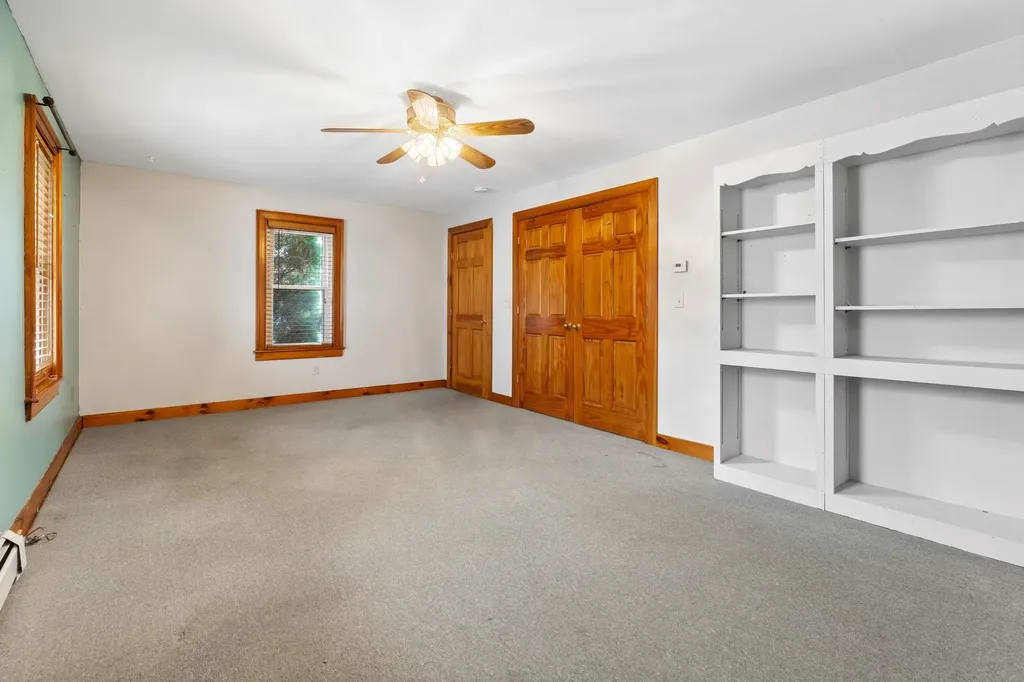 56 Haigh Road Brentwood NH 03833