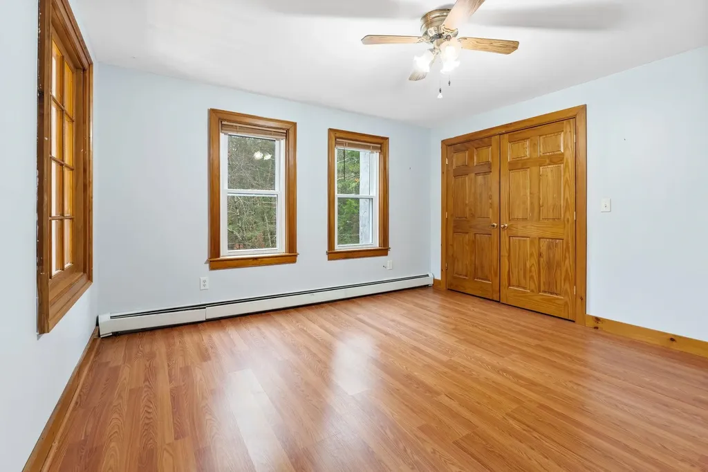 56 Haigh Road Brentwood NH 03833