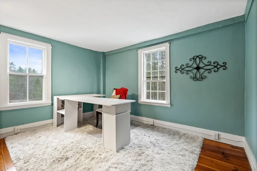 56 Haigh Road Brentwood NH 03833