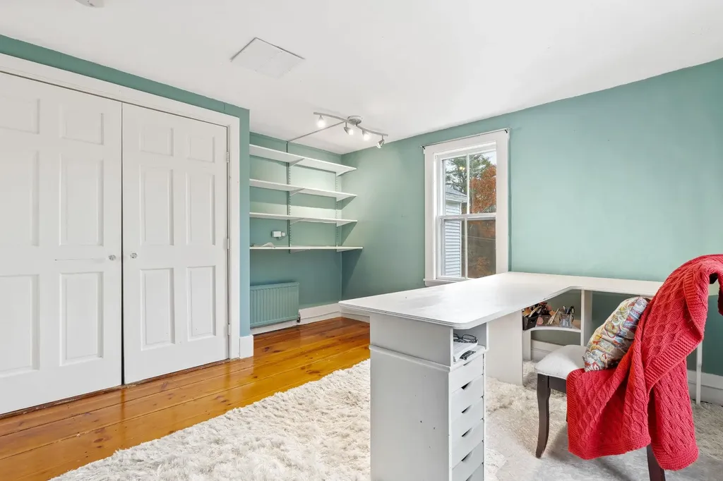 56 Haigh Road Brentwood NH 03833