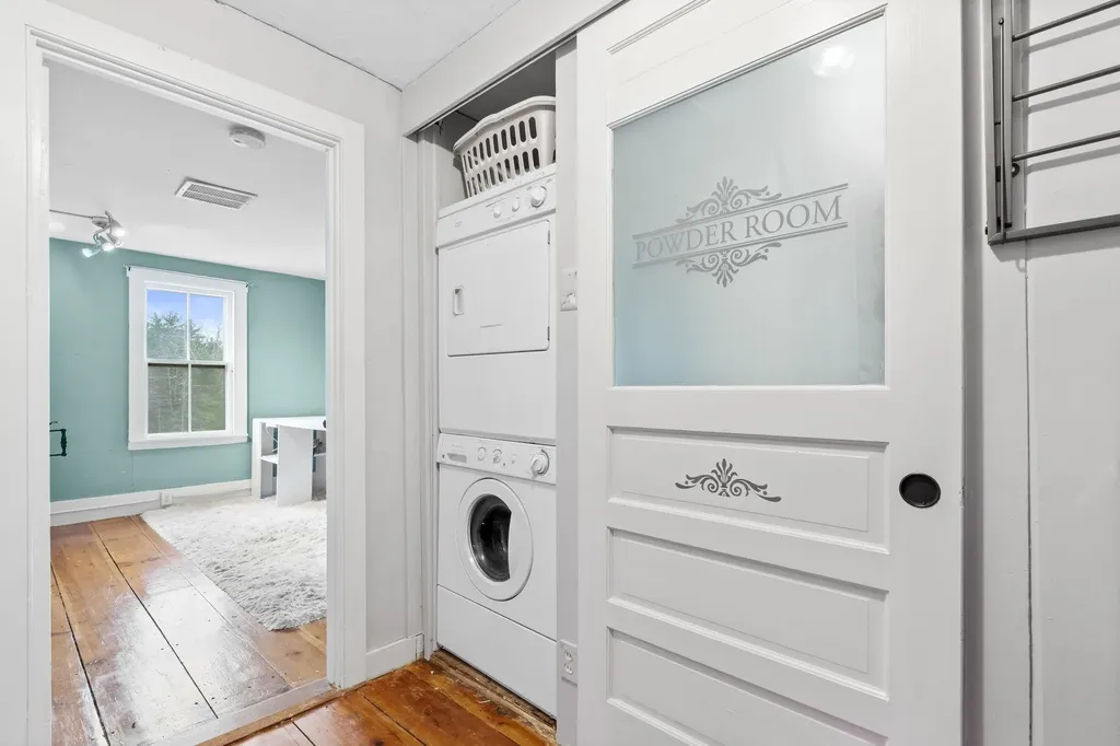 56 Haigh Road Brentwood NH 03833