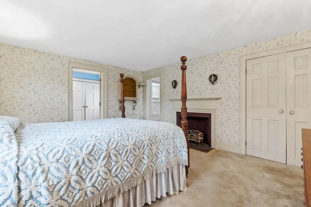 56 Haigh Road Brentwood NH 03833