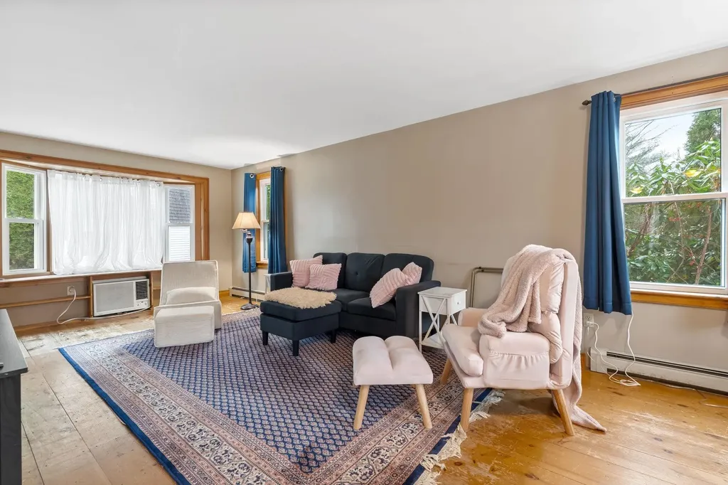 56 Haigh Road Brentwood NH 03833