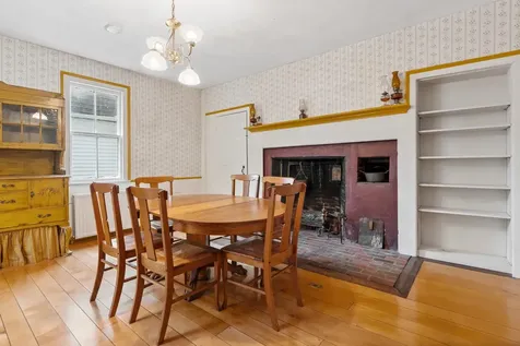 56 Haigh Road Brentwood NH 03833