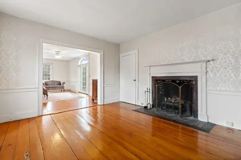 56 Haigh Road Brentwood NH 03833