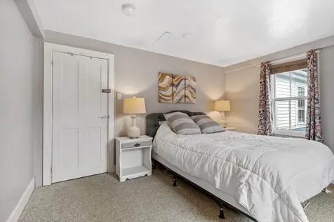 56 Haigh Road Brentwood NH 03833