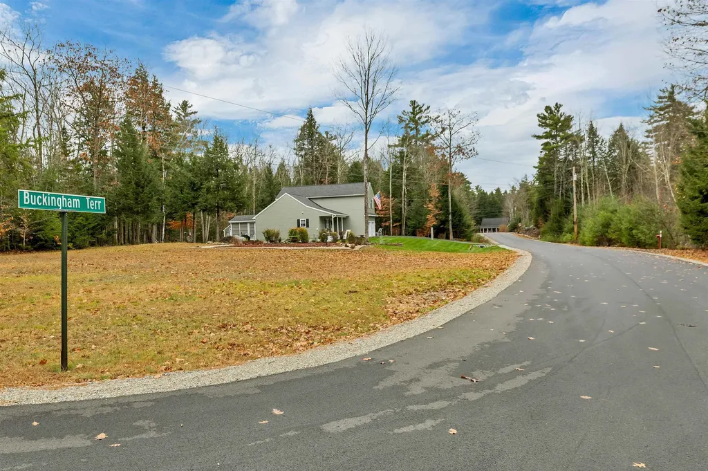 16 Buckingham Terrace Moultonborough NH 03254