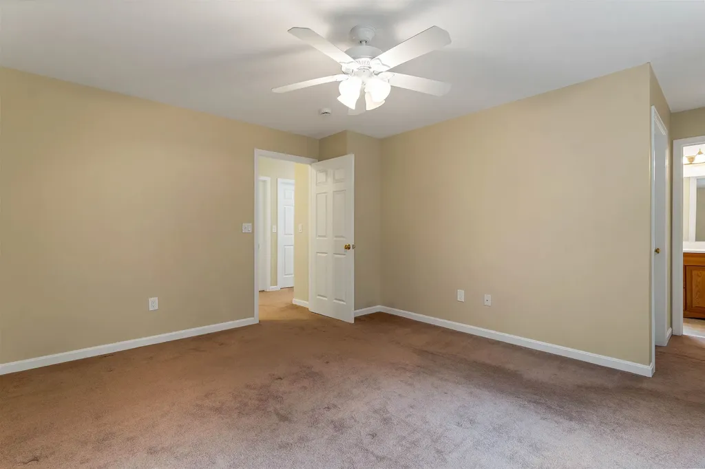 16 Buckingham Terrace Moultonborough NH 03254