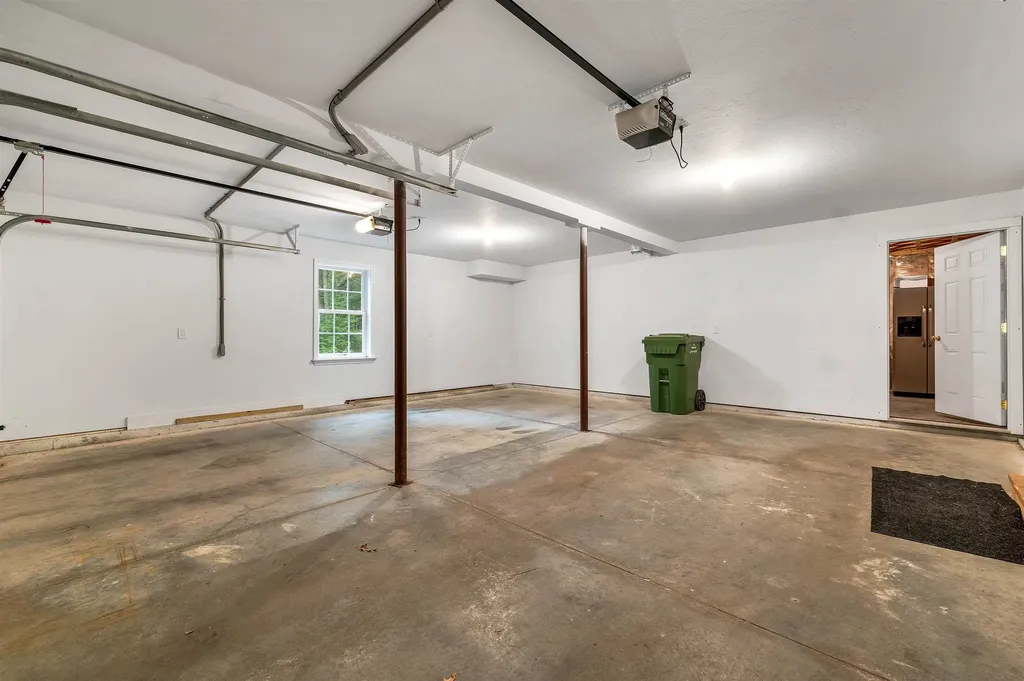 16 Buckingham Terrace Moultonborough NH 03254