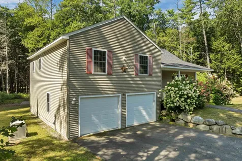 16 Buckingham Terrace Moultonborough NH 03254