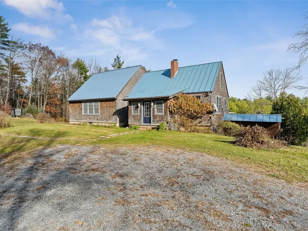 337 Dallinger Road New Haven VT 05472