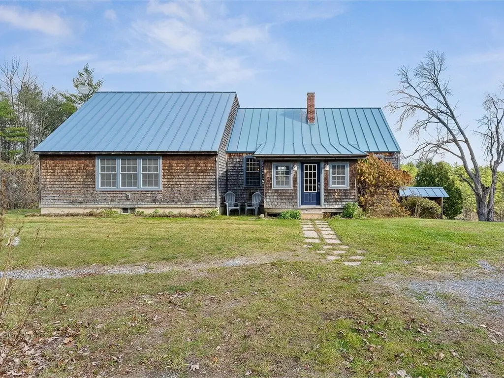 337 Dallinger Road New Haven VT 05472