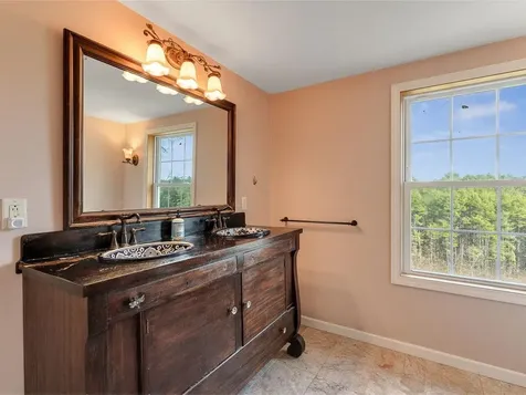 337 Dallinger Road New Haven VT 05472