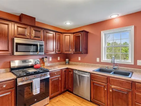 337 Dallinger Road New Haven VT 05472