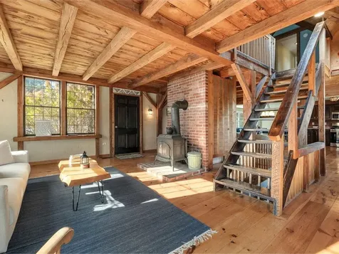 337 Dallinger Road New Haven VT 05472