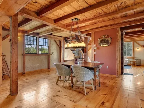 337 Dallinger Road New Haven VT 05472