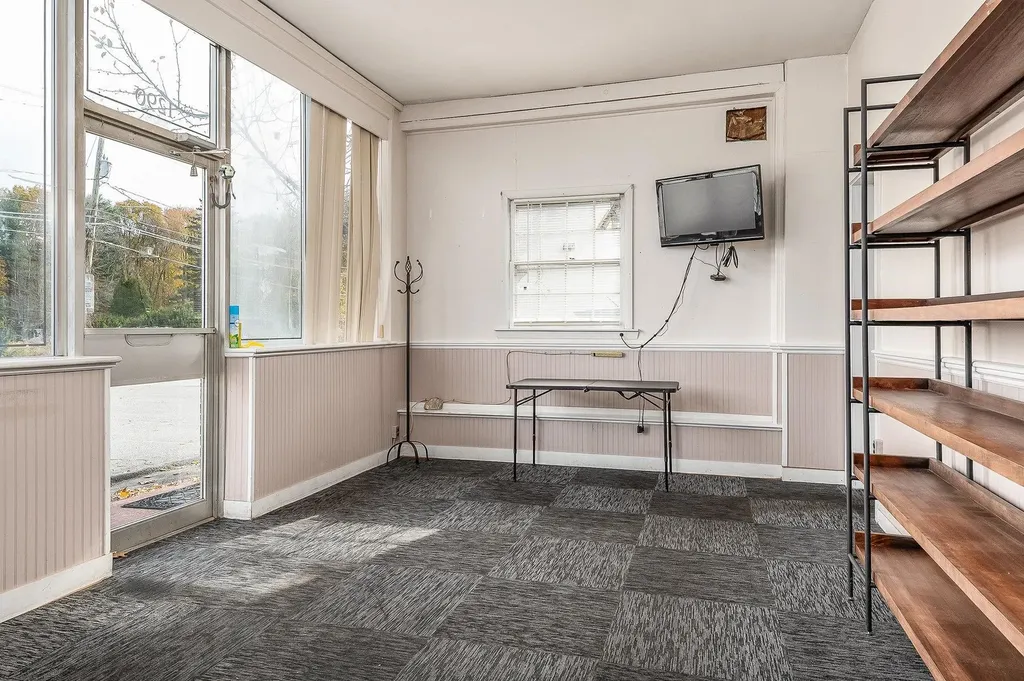 1290 Woodbury Avenue Portsmouth NH 03801