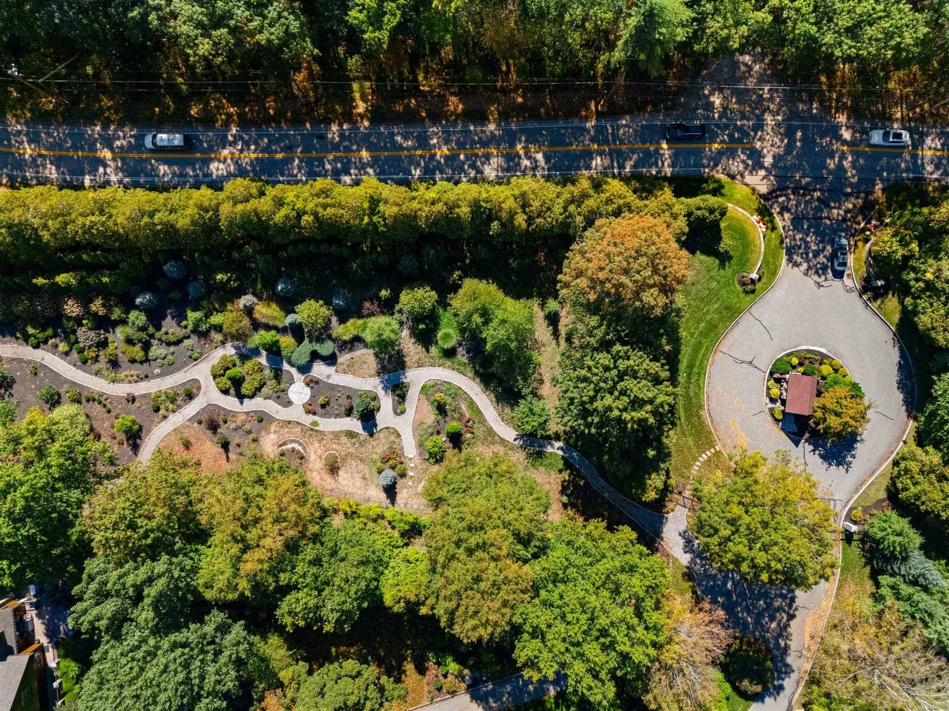 12-41 Knoll Crest Road Bedford NH 03110