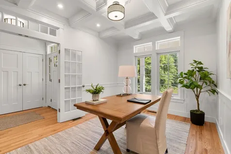 12-41 Knoll Crest Road Bedford NH 03110