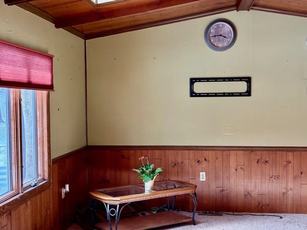 176 Lower Collins Street Seabrook NH 03874