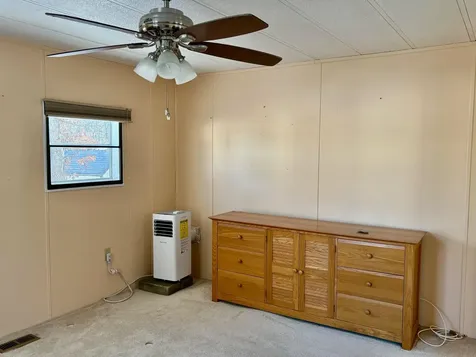 176 Lower Collins Street Seabrook NH 03874