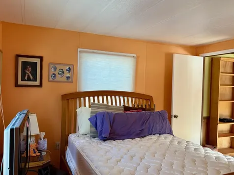 176 Lower Collins Street Seabrook NH 03874