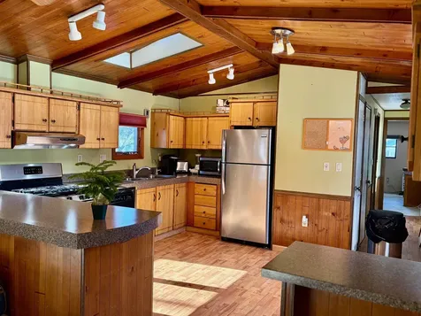 176 Lower Collins Street Seabrook NH 03874