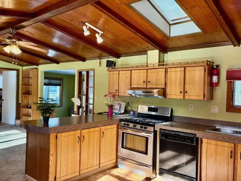 176 Lower Collins Street Seabrook NH 03874