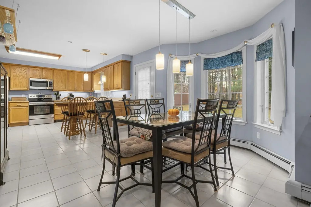 286 Londonderry Turnpike Hooksett NH 03106