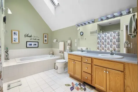 286 Londonderry Turnpike Hooksett NH 03106